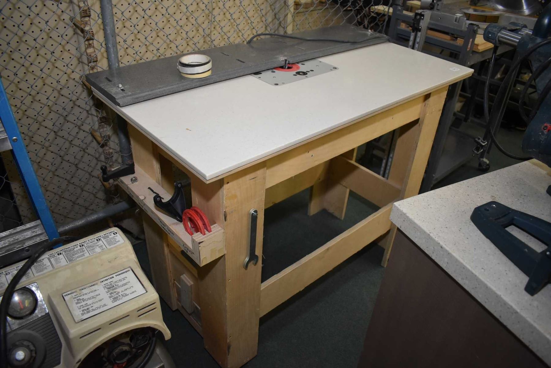 Shop made router table fitted with Jessem router insert and Porter ...