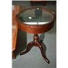 Image 1 : Small Bombay brand single pedestal lift top display vitrine