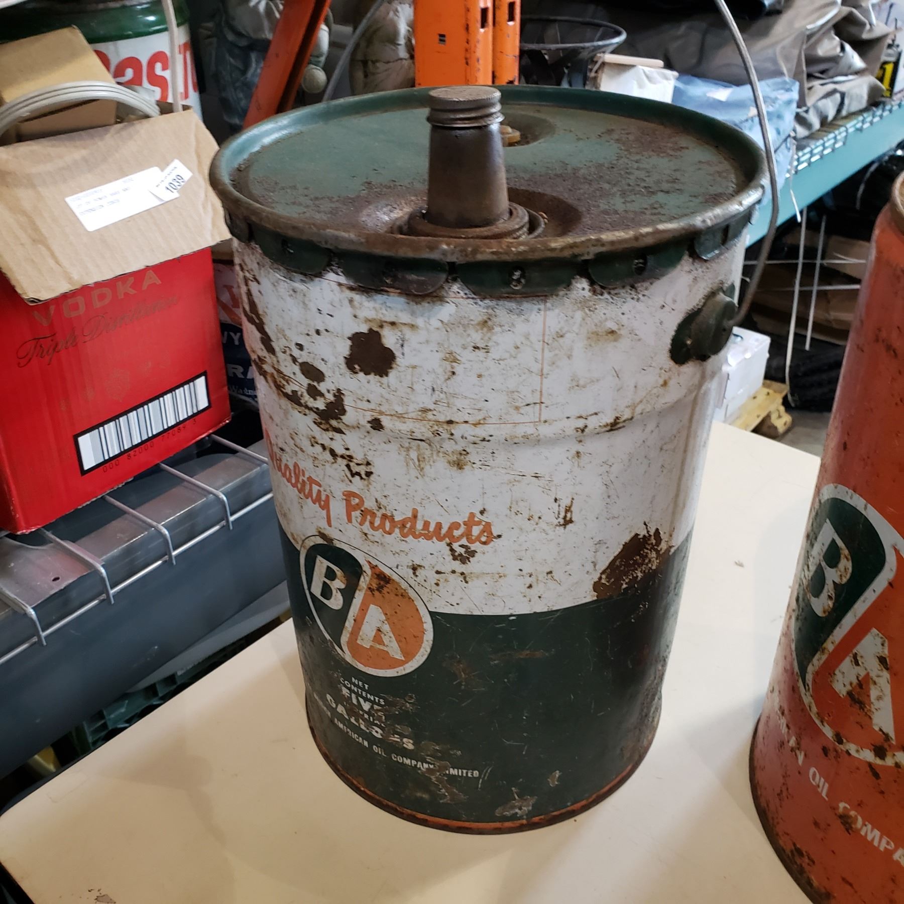 2 VINTAGE BA OIL CANS Big Valley Auction