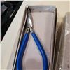 Image 2 : 10 NEW JEWELLERS PLIERS