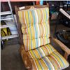 Image 2 : WOOD ROCKING PATIO CHAIR