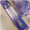 Image 2 : 2 BOXES OF CANNING TONGS