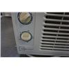 Image 2 : MAINSTAYS WINDOW AIR CONDITIONER