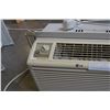 Image 2 : LG WINDOW AIR CONDITIONER