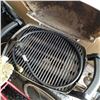 Image 3 : WEBER PORTABLE GAS BBQ W/ COVER AND HOSE
