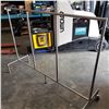 Image 1 : RETAIL DISPLAY RACK