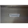 Image 4 : VINTAGE 2 PIECE SUITCASE SET