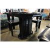 Image 2 : BLACK LAQUER DINING TABLE W/ 6 CHAIRS AND JACK KNIFE LEAF
