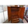 Image 3 : SOLID WOOD 2 PIECE WARDROBE