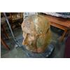 Image 2 : TERRA COTTA HEAD