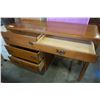 Image 2 : MAPLE 4 DRAWER PEDESTAL DESK