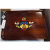 Image 2 : NATIVE TV TRAY AND SALMON SPIRIT BOX W/ SET OF 3 KNIVES