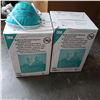 Image 1 : 2 BOXES OF 20 NEW 3M 1860 HEALTH CARE AND SURGICAL MASKS