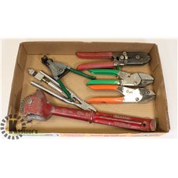 LARGE FLAT OF SPECIALTY TOOLS INCLUDING CRIMPERS