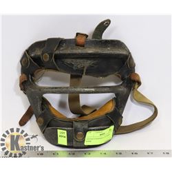 ANTIQUE BASEBALL CATCHERS MASK