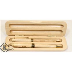 VINTAGE BANFF WOODEN 2 PEN SET