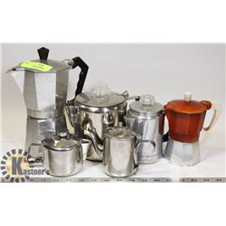 FLAT OF ASSORTED COFFEE & CREAM  POURERS