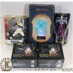 LOT OF COLLECTIBLES:  ASSASSIN'S CREED, HARRY