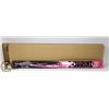 Image 1 : BOX OF 6 NEW PINK METAL 22"  WIPER BLADES