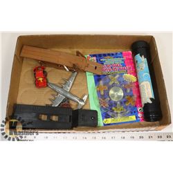 BOX OF ASSORTED TOYS INCLUDING DINKY &