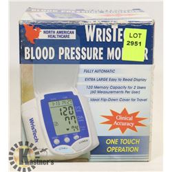 UNUSED BLOOD PRESSURE MONITOR