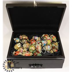 HANDMADE ORNAMENTS IN DISPLAY CASES