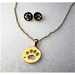 19)  PAW PRINT GOLD TONE