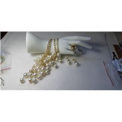 11)  GOLD TONE AND PERAL 2 STRAND
