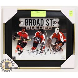 NHL PHILADELPHIA FLYERS TRIPLE SIGNED 8X10 PHOTO W