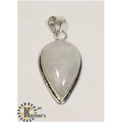#127- NATURAL MOONSTONE PENDANT