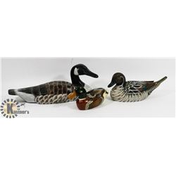 A LOT OF 3 DUCKS. HOME