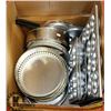 Image 1 : BOX LOT OF METAL BAKEWARE