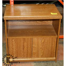 WOOD SWIVEL-TOP ROLLING TV STAND