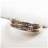 Image 3 : 31) 14K YELLOW GOLD DIAMOND RING,
