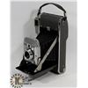 Image 1 : VINTAGE POLAROID FOLDING CAMERA