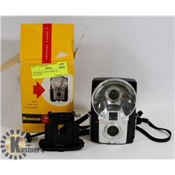 BROWNIE STAR FLASH CAMERA WITH BOX
