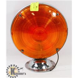 1950'S RED/YELLOW HAZARD CAR LIGHT UNUSED