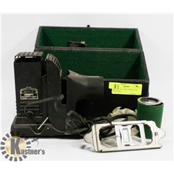 ANTIQUE PICTORAL PROJECTOR WITH CASE