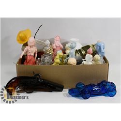 LOT OF ASSORTED COLLECTIBLES MOSTLY SCENTS