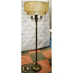 VINTAGE FLOOR LAMP