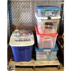 PALLET WITH MOSTLY CHRISTMAS ITEMS