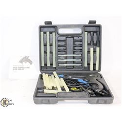 MASTERCRAFT GLUE GUN WITH GLUE STICKS