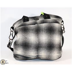 LULULEMON FAST IN FLIGHT BAG