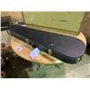 Image 3 : BLUE FENDER SQUIER BULLET ELECTRIC GUITAR WITH HARDSHELL TEAR DROP CASE ( NEEDS REPAIR )