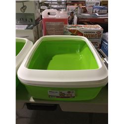 Savic Litter Tray w/ Rim (50 x 37 x 14cm)
