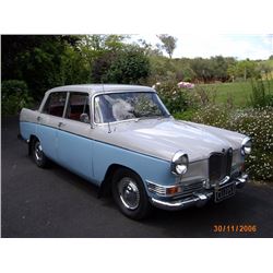 1965 Riley Sedan 4/72