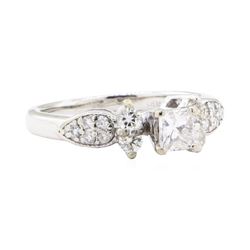 0.82 ctw Diamond Ring - 14KT White Gold