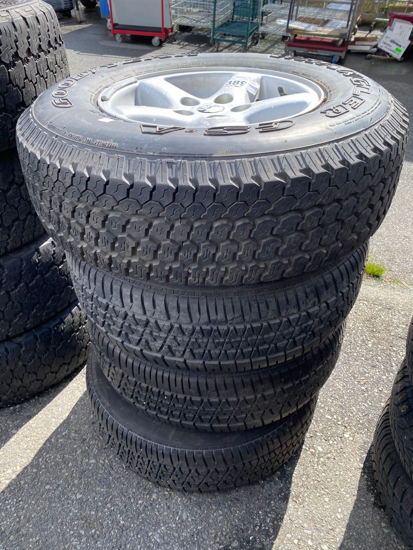 SET OF 4 GOODYEAR WRANGLER P225/75/R15 TIRES M&S ON JEEP RIMS