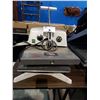 Image 2 : INSTA HEAT MODEL 216 MANUAL SEAL MACHINE