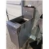 Image 3 : WOLF DEEP FRYER
